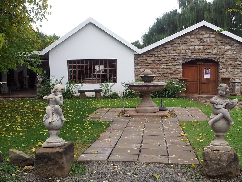 La Riviera Boutique Guesthouse & Spa Aliwal North Eksteriør bilde